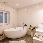Modern Beautiful Pool And Sea - Happy Apartament *