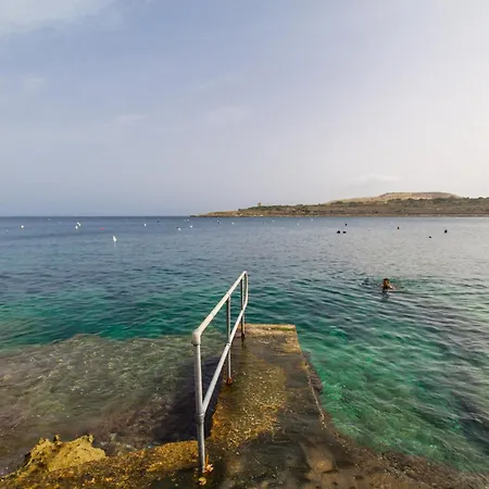 Lejlighed Modern Beautiful Pool And Sea - Happy Qawra