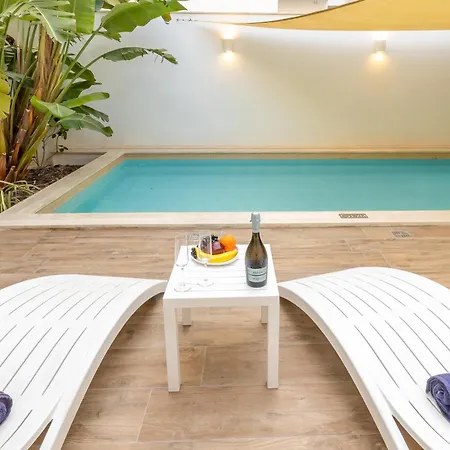 Modern Beautiful Pool And Sea - Happy Apartament *