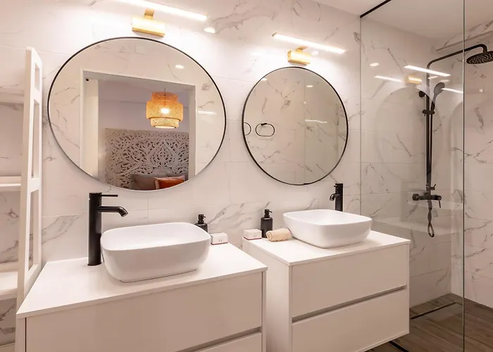 Modern Beautiful Pool And Sea - Happy Διαμέρισμα