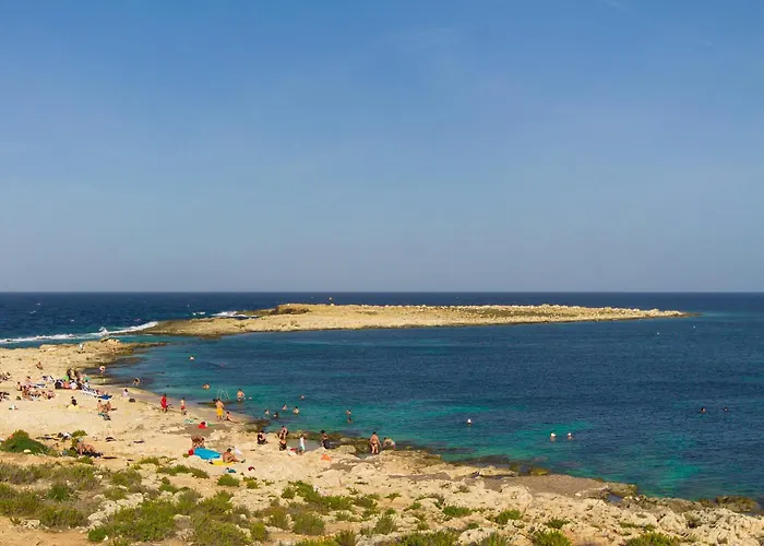 Διαμέρισμα Modern Beautiful Pool And Sea - Happy