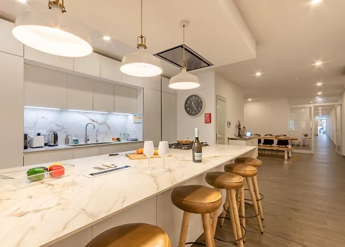 Διαμέρισμα Modern Beautiful Pool And Sea - Happy *