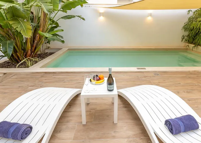 Modern Beautiful Pool And Sea - Happy Διαμέρισμα Qawra