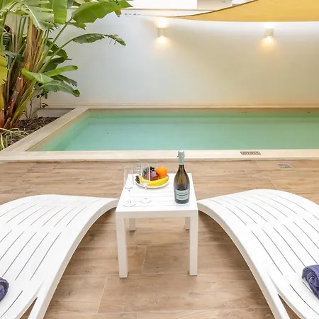 Modern Beautiful Pool And Sea - Happy شقة كاورا